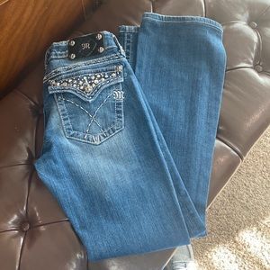 Size 28 miss me jeans inseam 30”